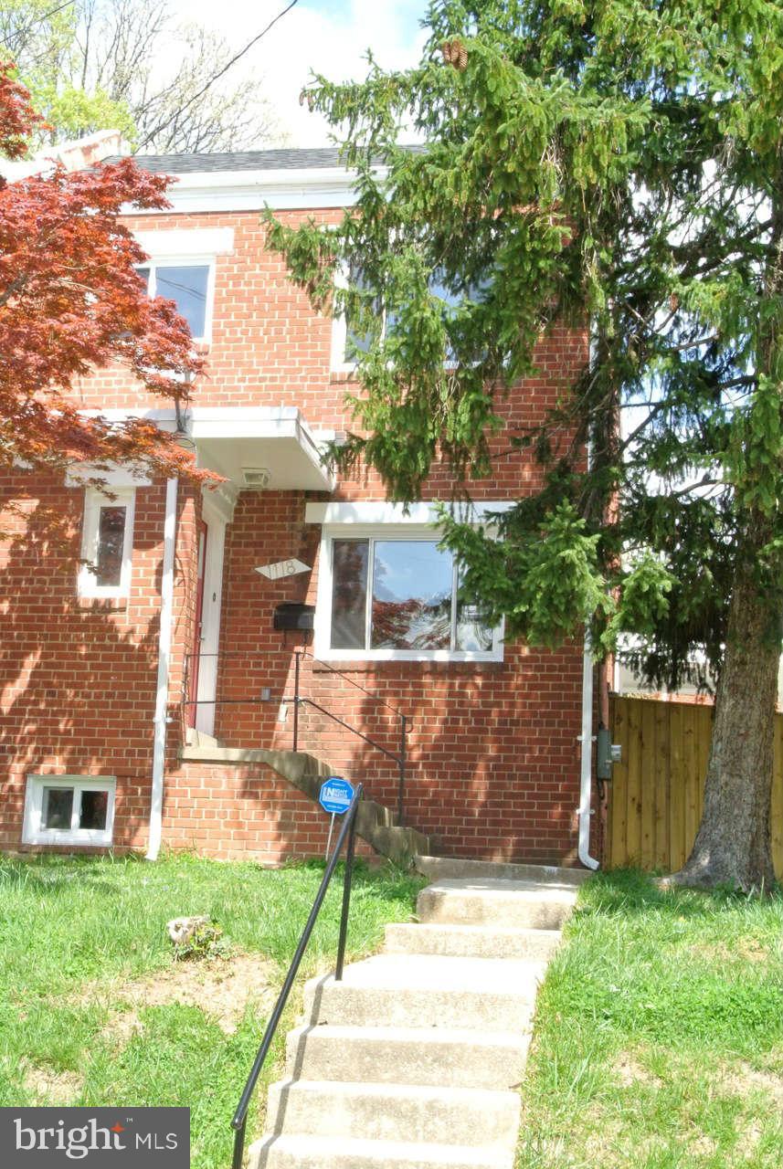 1118 Chickasaw Drive Silver Spring, MD 20903 - Photo 4 of 25 Exterior (Front)