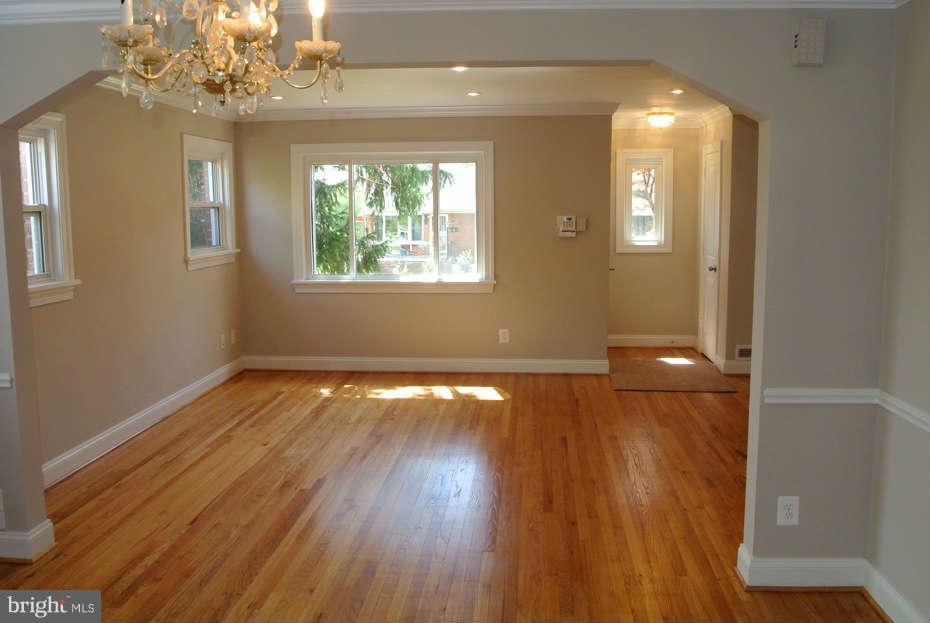 1118 Chickasaw Drive Silver Spring, MD 20903 - Photo 6 of 25 Interior (General)