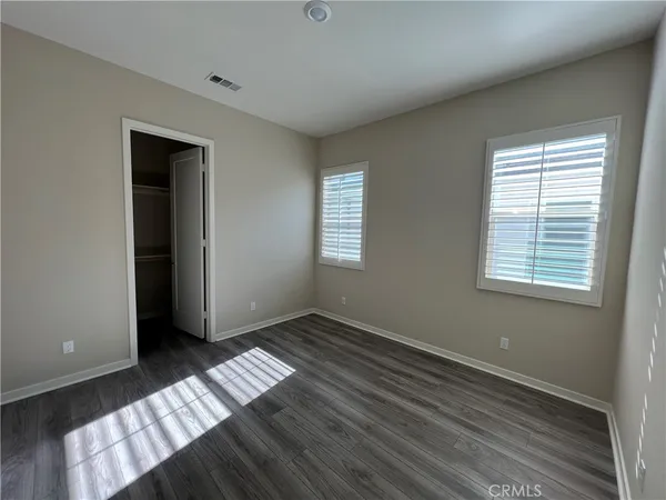 $5,250 | 110 Sculpture, Irvine, CA 92618