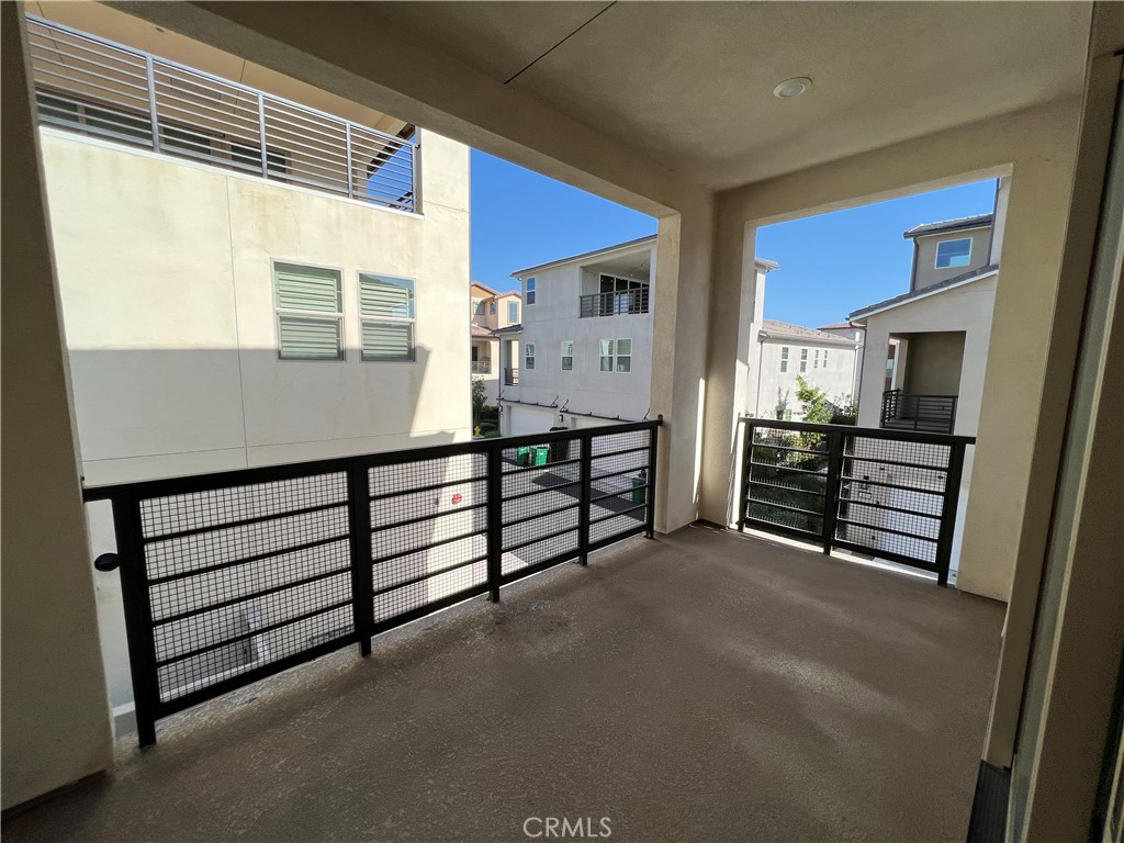110 Sculpture Irvine, CA 92618 - Photo 25 of 37 a view of livingroom with furniture
