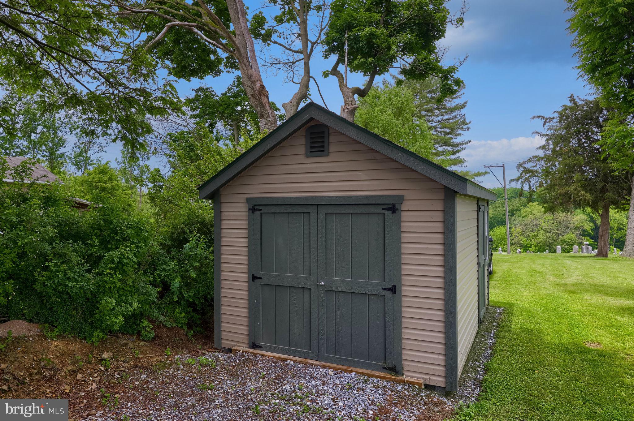 1316 Newport Road Manheim, PA 17545 - Photo 43 of 44