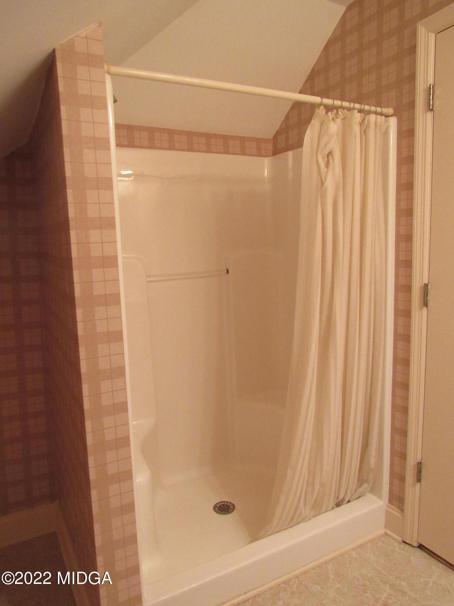 6999 South Rogers Road Macon, GA 31216 - Photo 57 of 61 57-Bath