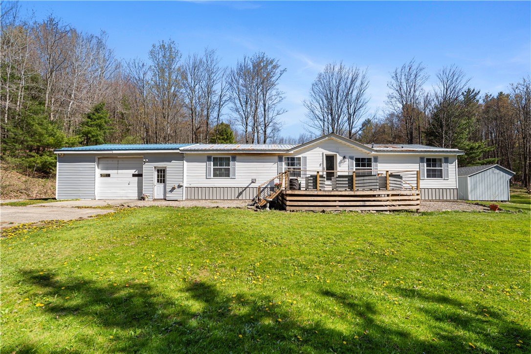 2231 Wearkley Road Wayland, NY 14572 - Photo 1 of 44