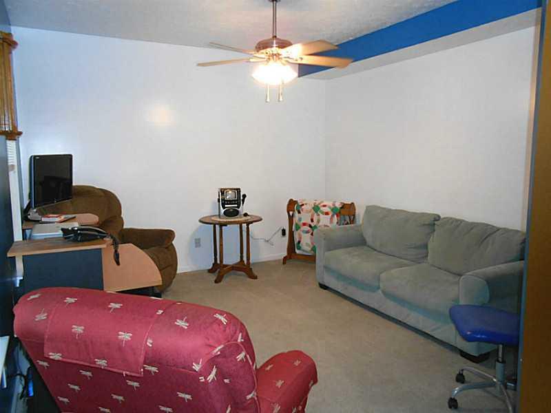 5012 West Bay Road Plainfield, IN 46168 - Photo 12 of 23 Gallery Image 12