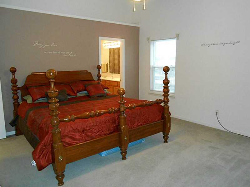 5012 West Bay Road Plainfield, IN 46168 - Photo 16 of 23 Gallery Image 16