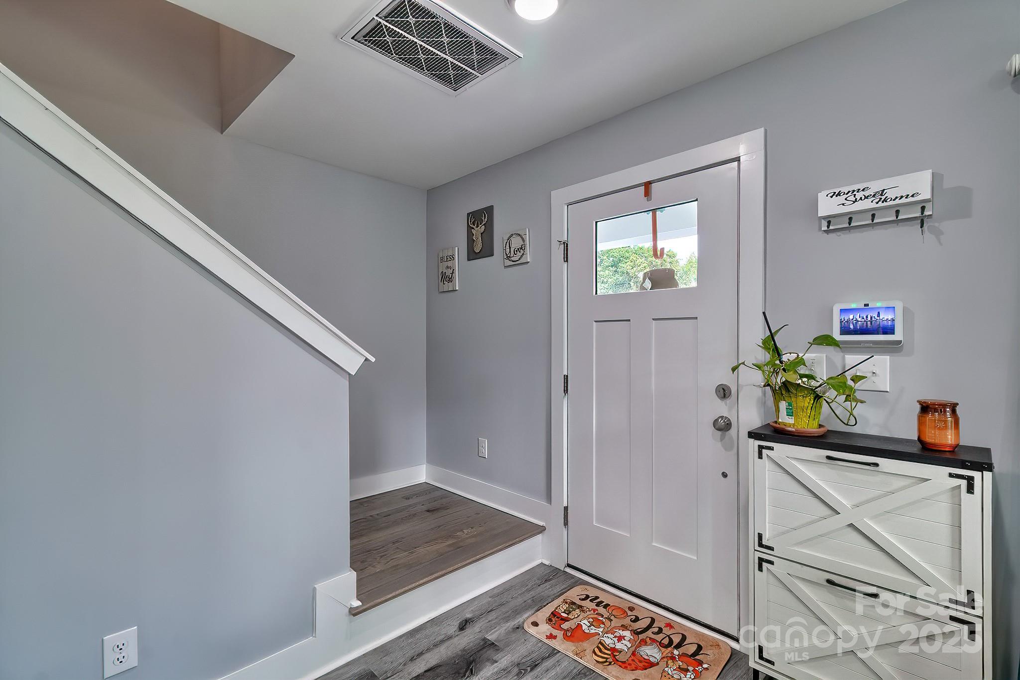 118 Griffin Road Pageland, SC 29728 - Photo 10 of 32 a view of an entryway with wooden floor