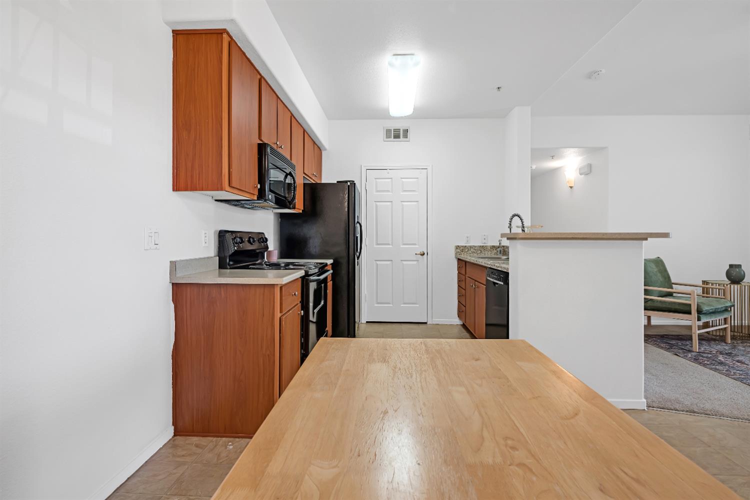 1191 Whitney Ranch Parkway, Unit 833 Rocklin, CA 95765 - Photo 11 of 35