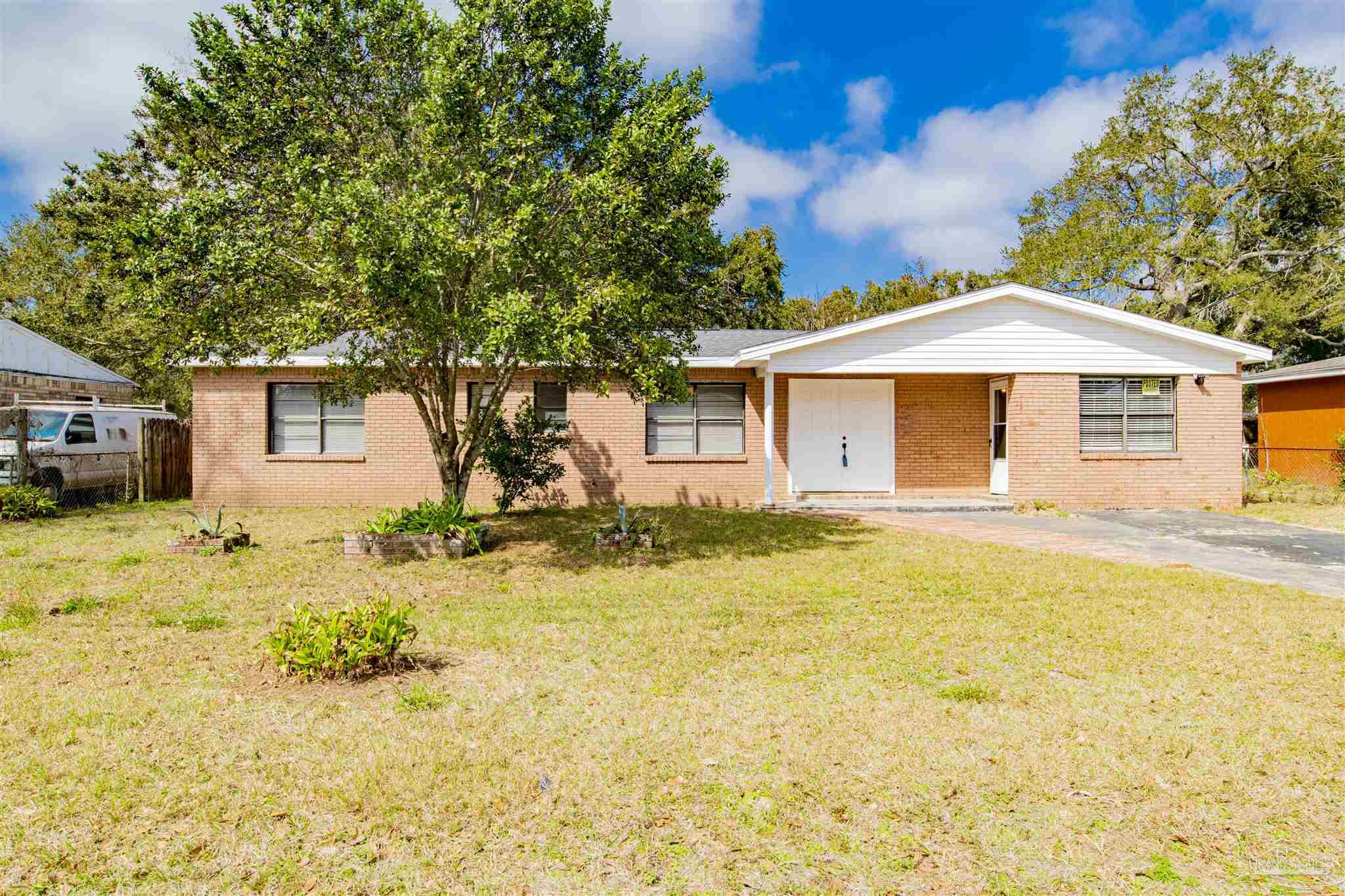6606 Hampton Road Pensacola, FL 32505 - Photo 1 of 20
