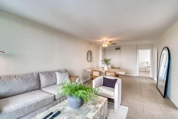 $4,500 | 525 North Ocean Boulevard, Unit 1215, Pompano Beach, FL 33062