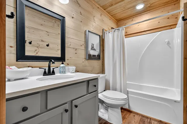 $485,000 | 168 Fightingtown Creek Road, McCaysville, GA 30555