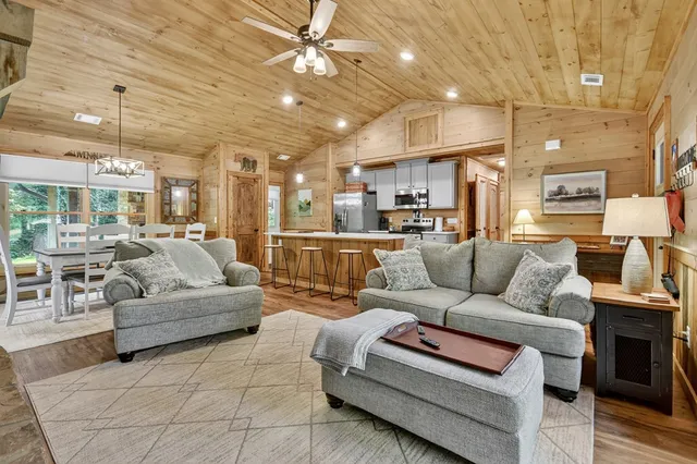 $485,000 | 168 Fightingtown Creek Road, McCaysville, GA 30555