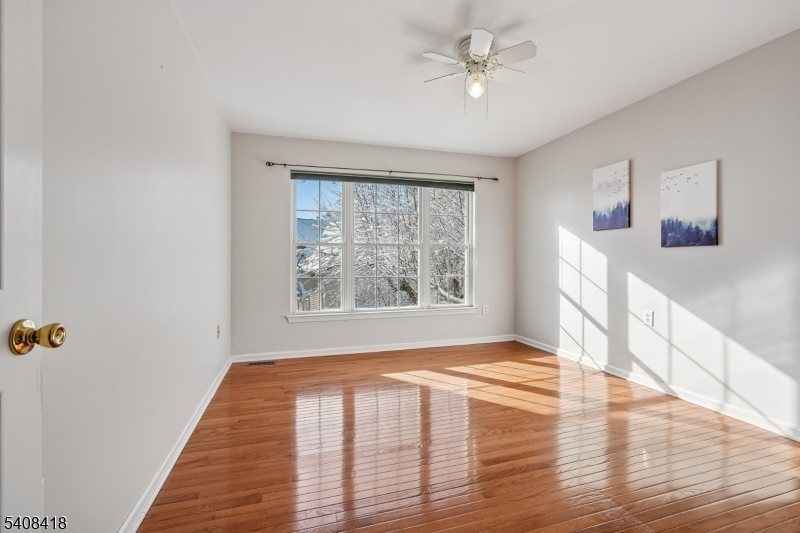 45 Loft Drive Bridgewater, NJ 08836 - Photo 13 of 18