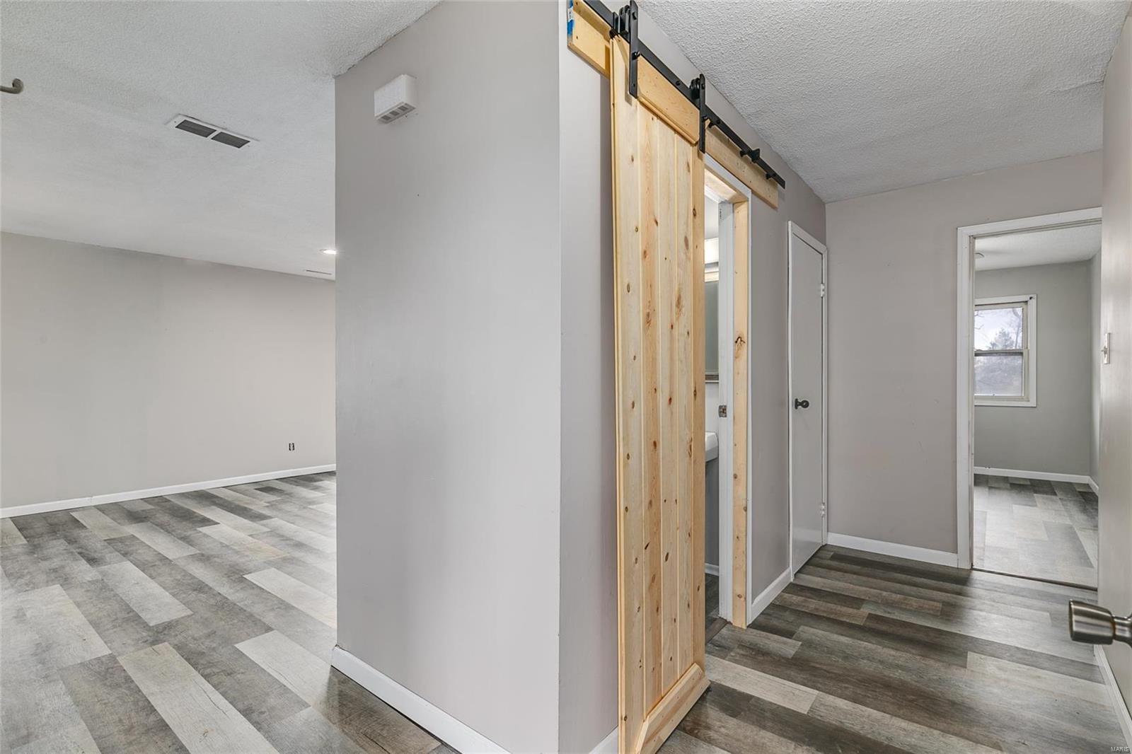 224 Rainmaker Trail Butler, IL 62015 - Photo 13 of 26 Gallery Image 13