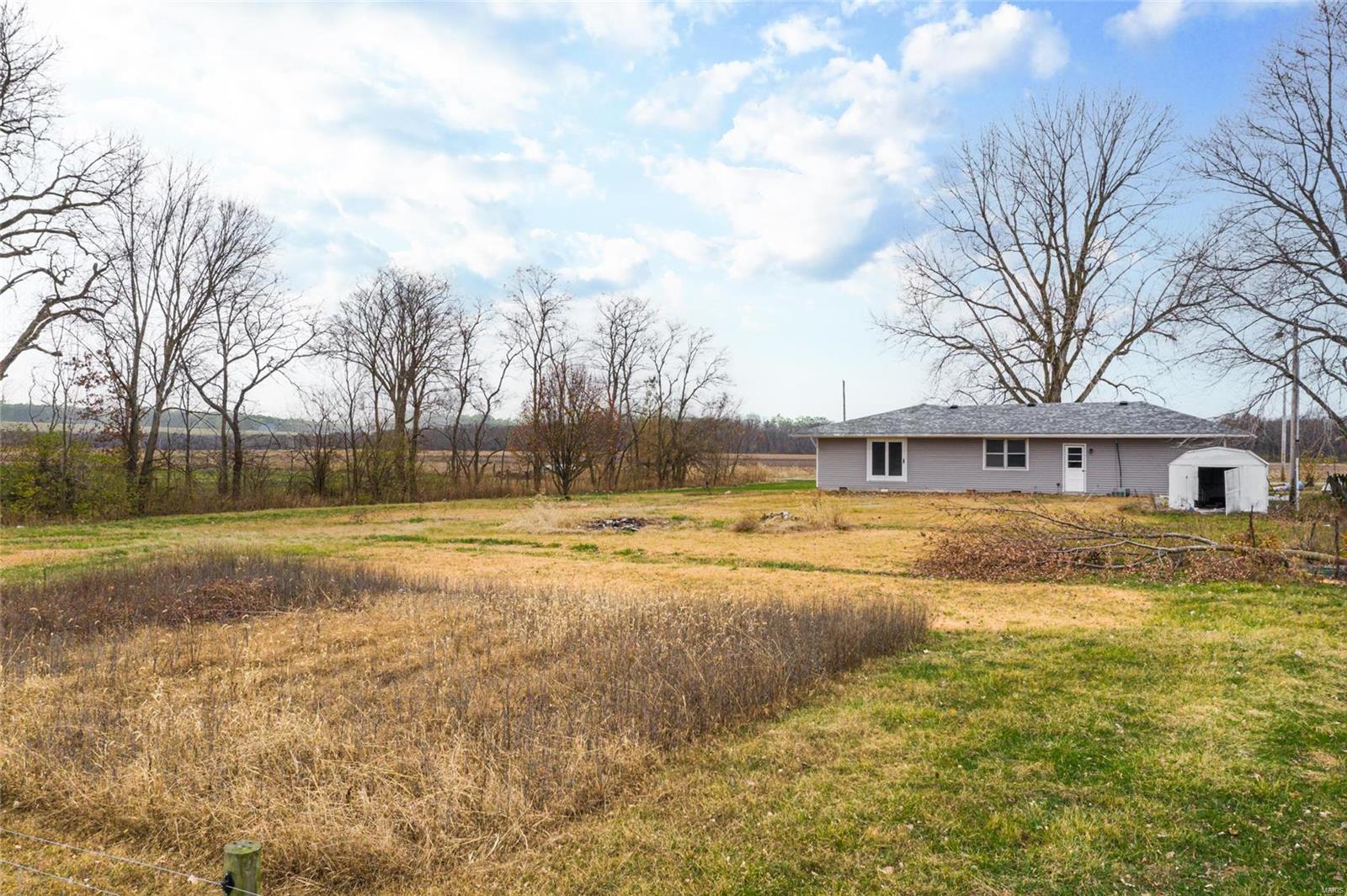224 Rainmaker Trail Butler, IL 62015 - Photo 21 of 26 Gallery Image 21
