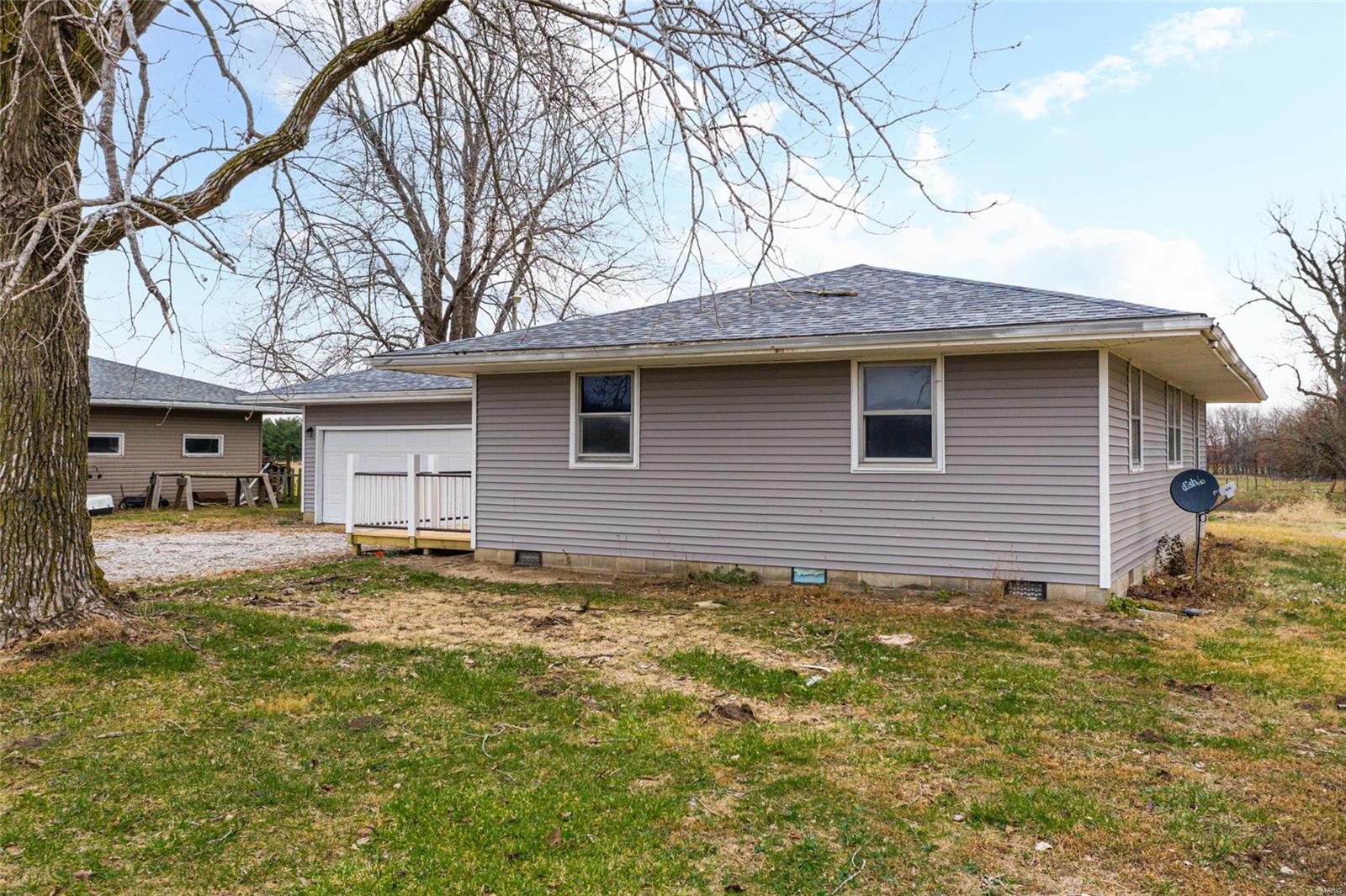224 Rainmaker Trail Butler, IL 62015 - Photo 22 of 26 Gallery Image 22