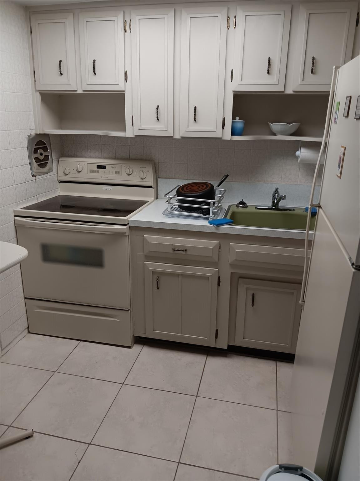 1110 North Riverside Drive, Unit 26 Pompano Beach, FL 33062 - Photo 12 of 17 Photo 12