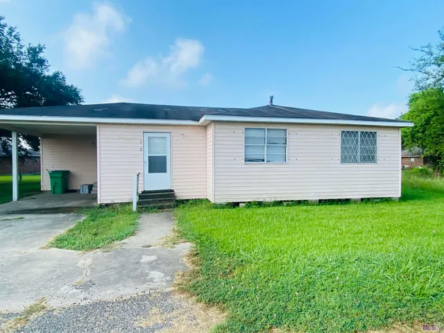 $72,990 | 172 Dorseyville Lane, Belle Rose, LA 70341