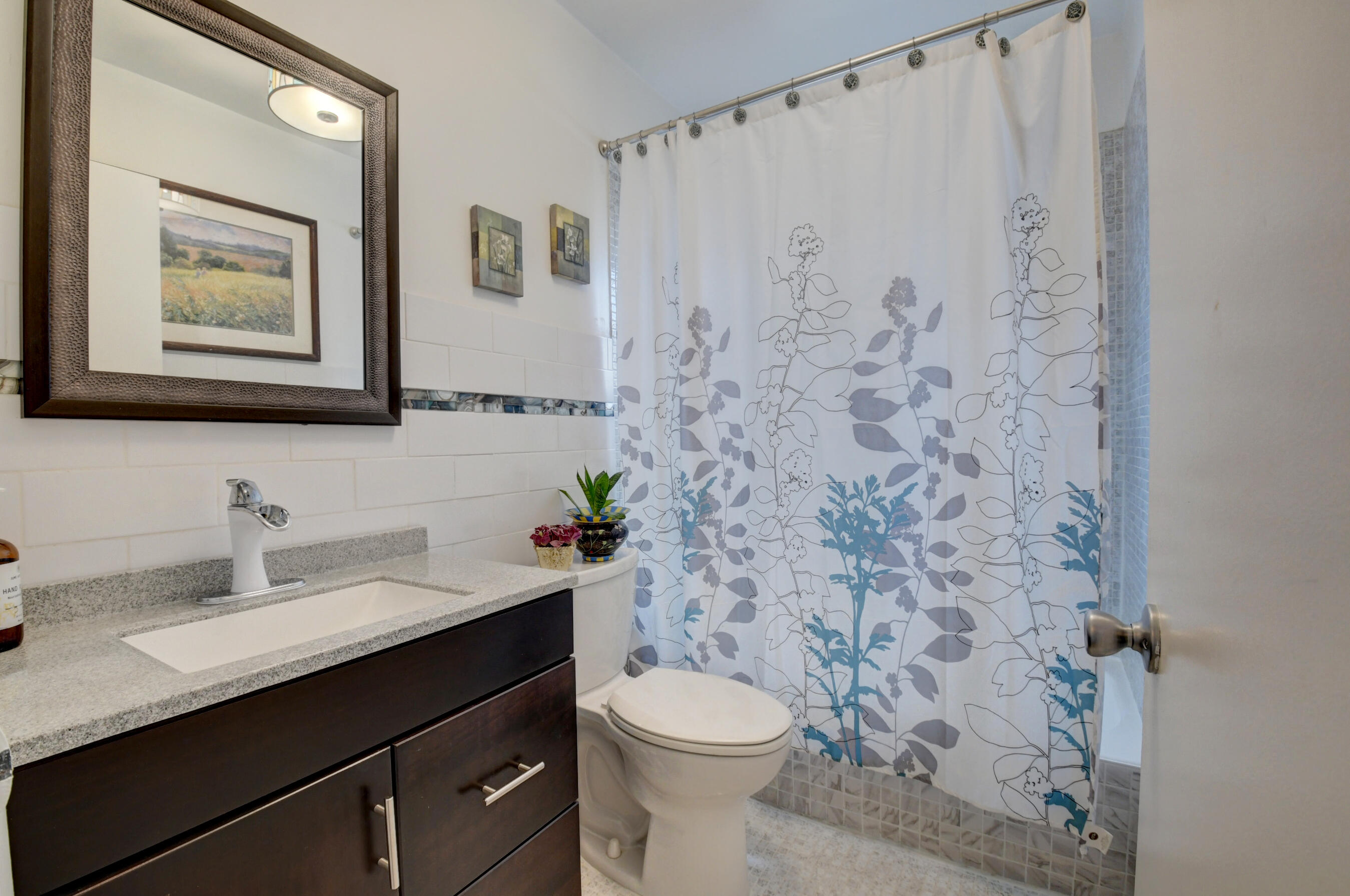 33 Flanders A Delray Beach, FL 33484 - Photo 11 of 41 DSC_0307_08_09_10_11