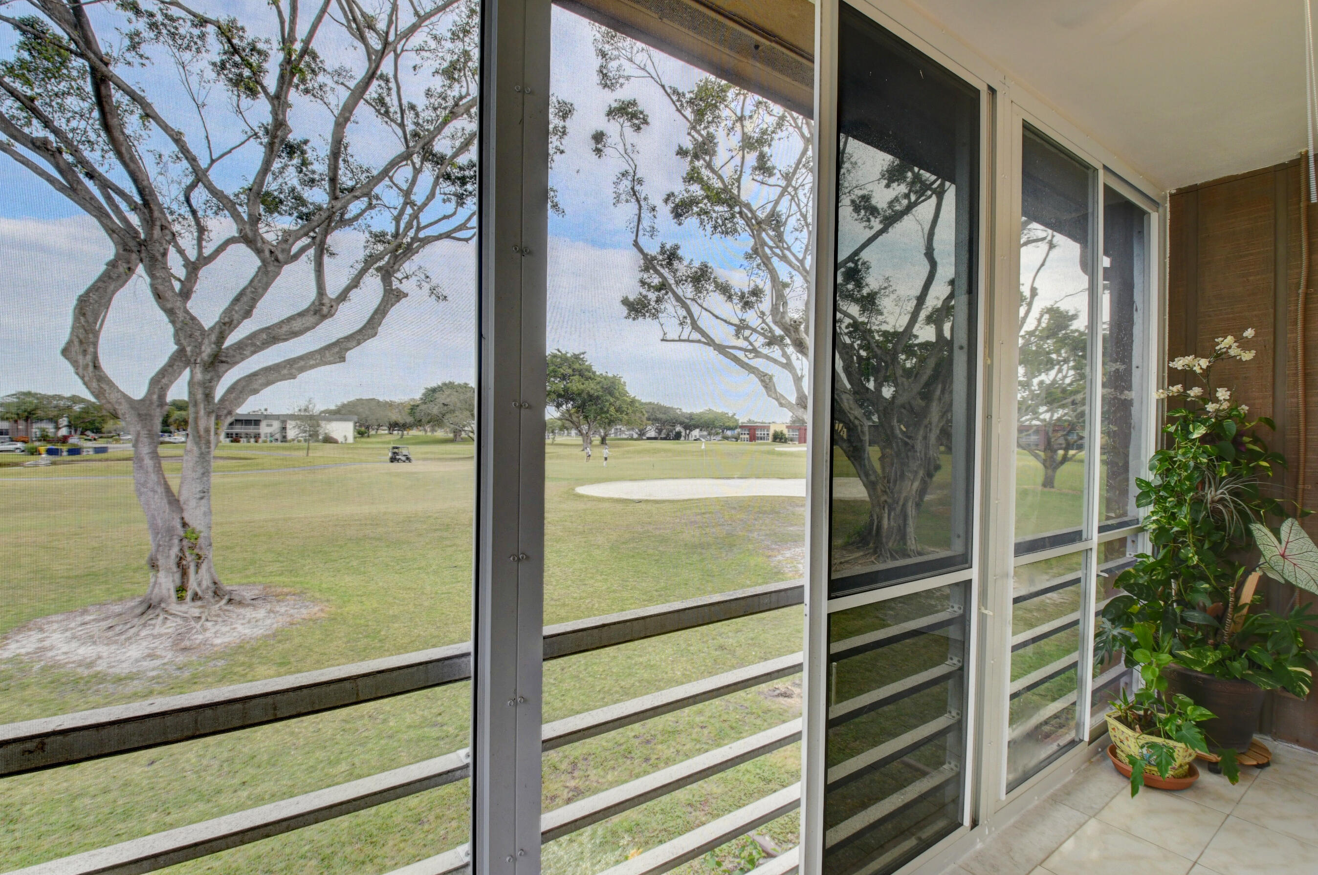 33 Flanders A Delray Beach, FL 33484 - Photo 15 of 41 DSC_0342_3_4_5_6