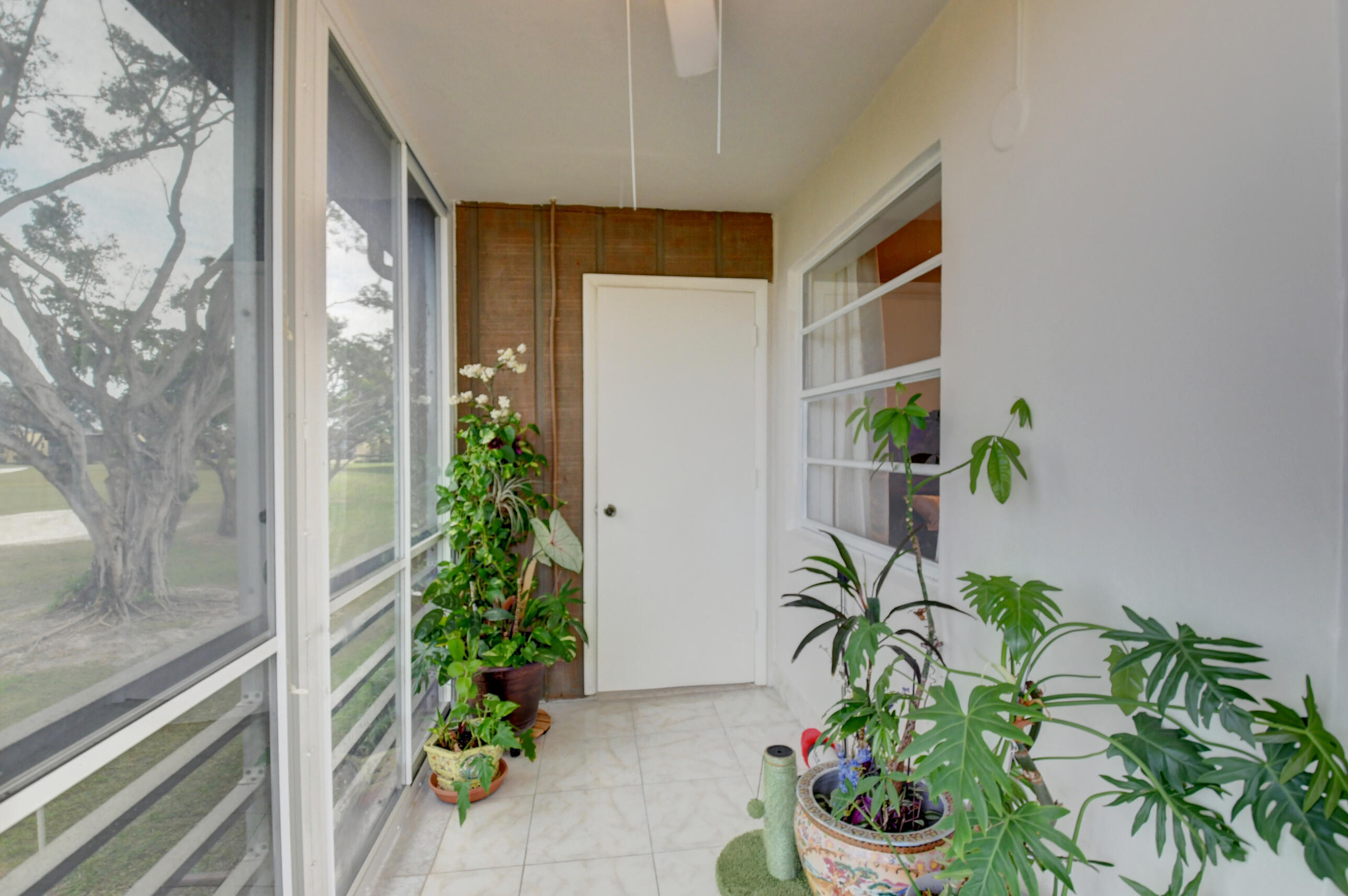 33 Flanders A Delray Beach, FL 33484 - Photo 16 of 41 DSC_0347_48_49_50_51