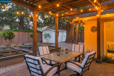 $1,525,000 | 211 Monte Carlo Way, Danville, CA 94506