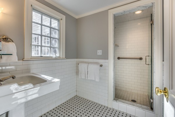 4 Raleigh Road Dover, MA 02030 - Photo 21 of 28