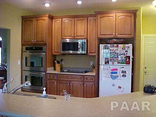 104 Fox Ridge Lane Washington, IL 61571 - Photo 6 of 15 Gallery Image 6