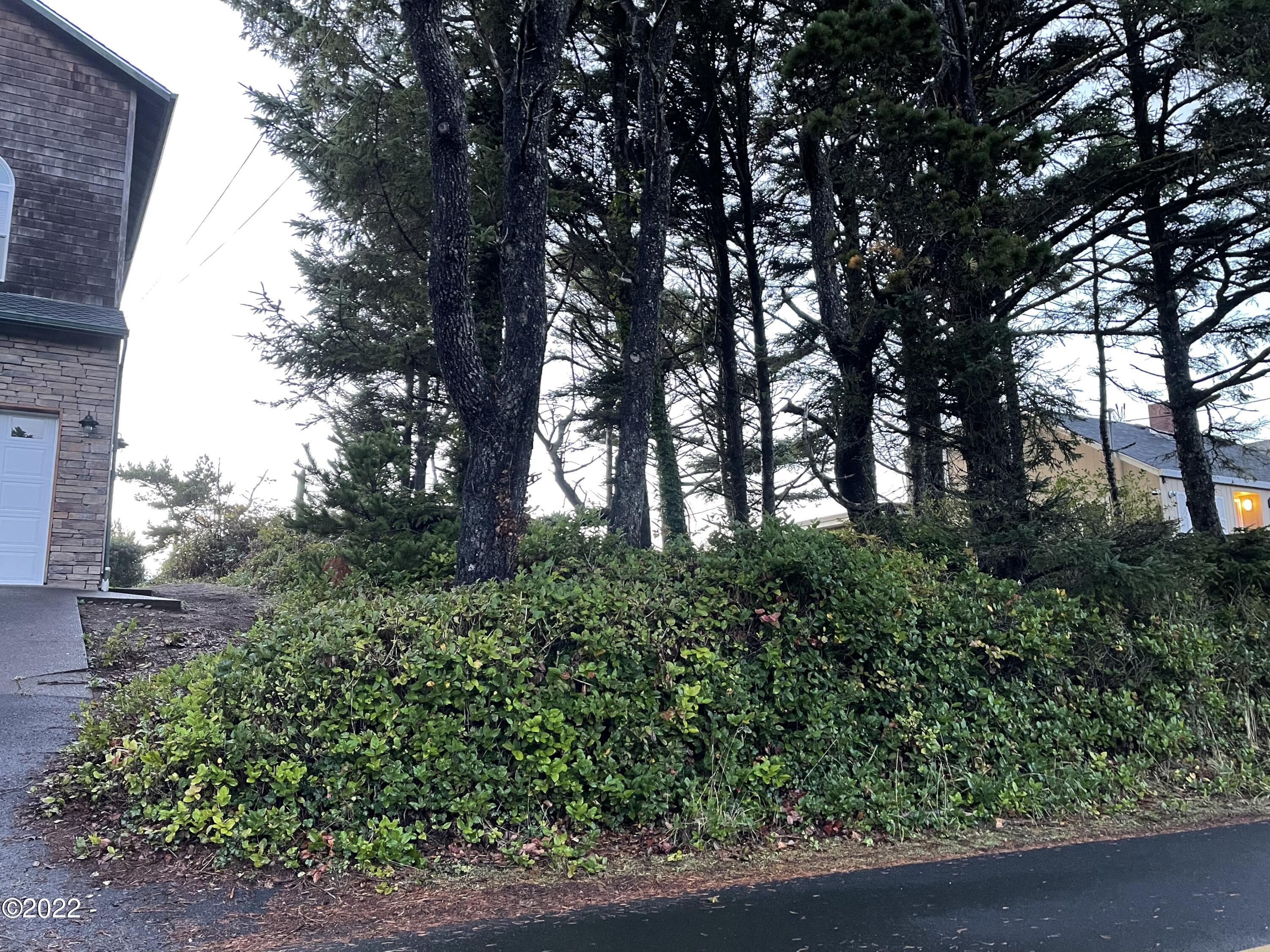 600 Southwest Coast Avenue Depoe Bay, OR 97341 - Photo 8 of 9 643CA6B4-8C18-48AE-B597-1E26B60B2149