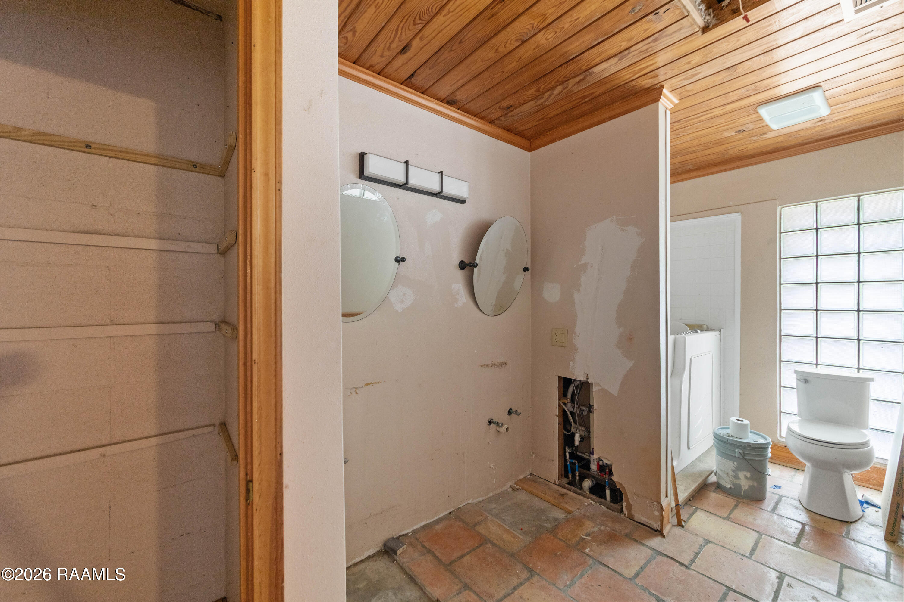 6712 Lake Peigneur Road New Iberia, LA 70560 - Photo 15 of 38 6712 Lake Peigneur A-39