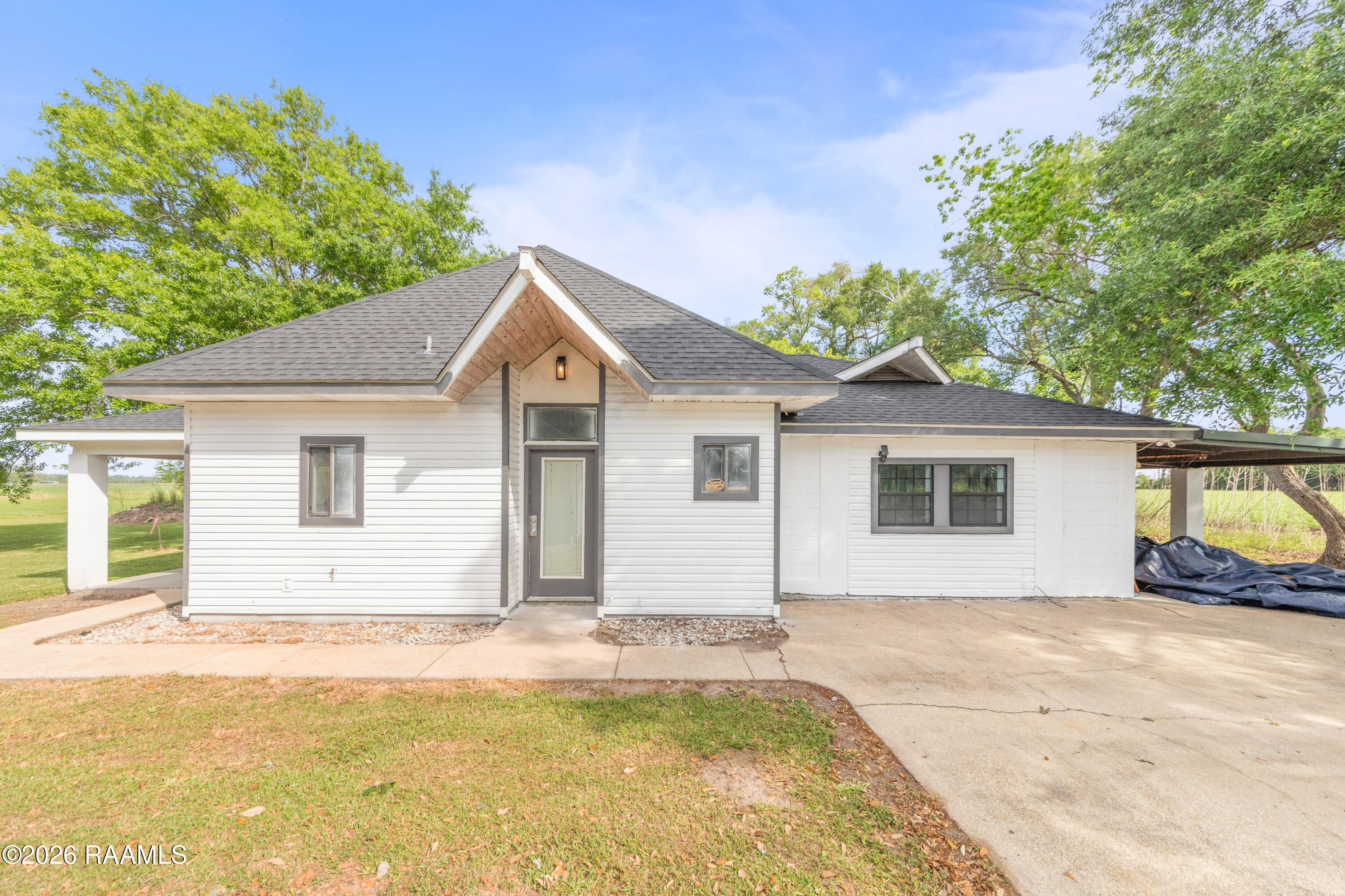 6712 Lake Peigneur Road New Iberia, LA 70560 - Photo 18 of 38 6712 Lake Peigneur EXT-21