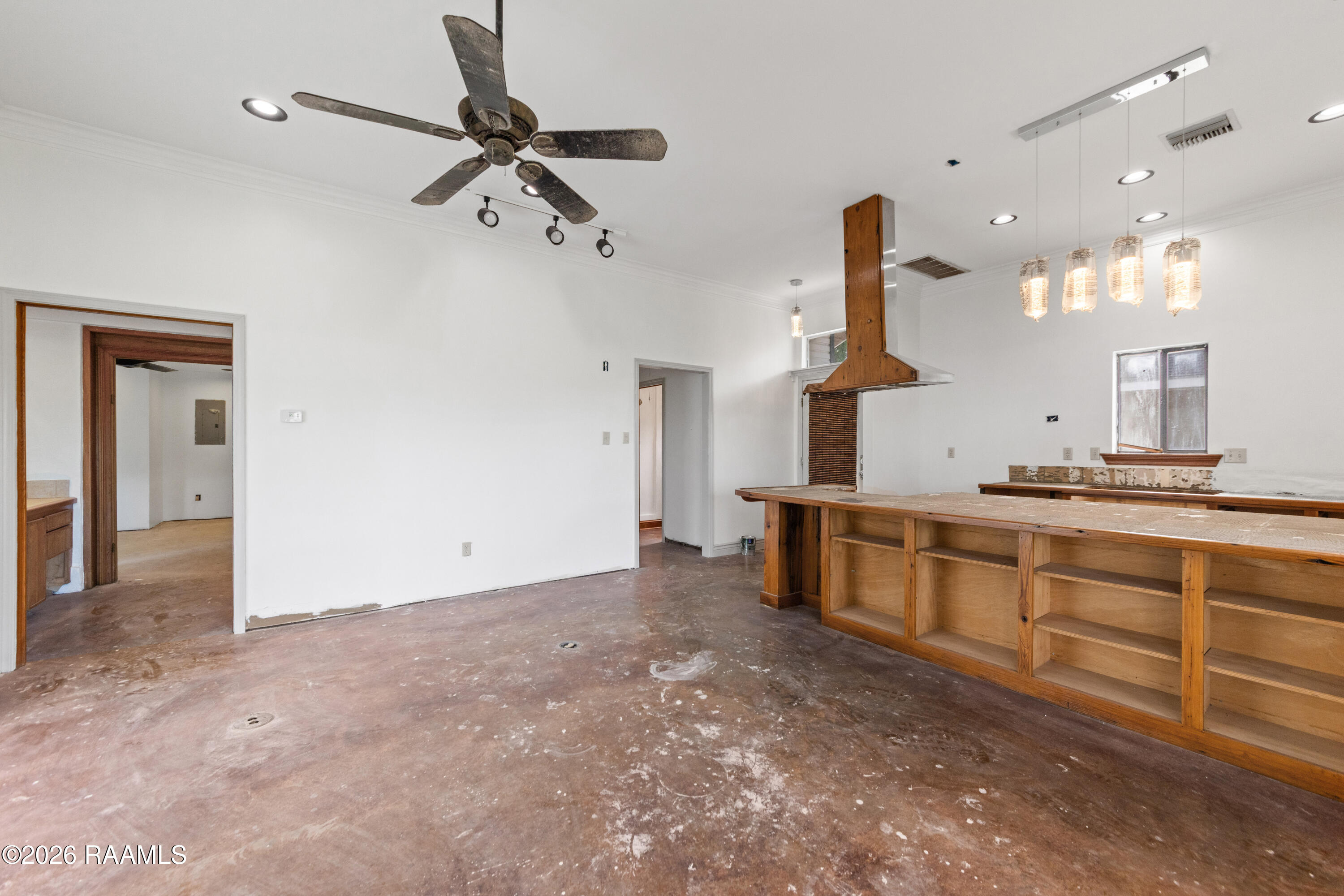 6712 Lake Peigneur Road New Iberia, LA 70560 - Photo 21 of 38 6712 Lake Peigneur B-9