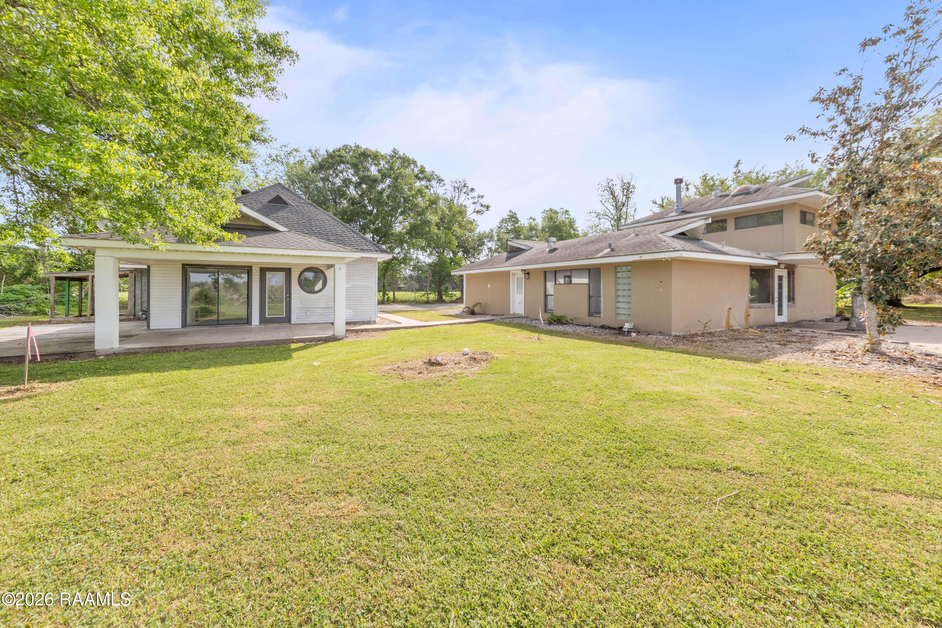 6712 Lake Peigneur Road New Iberia, LA 70560 - Photo 32 of 38 6712 Lake Peigneur EXT-8