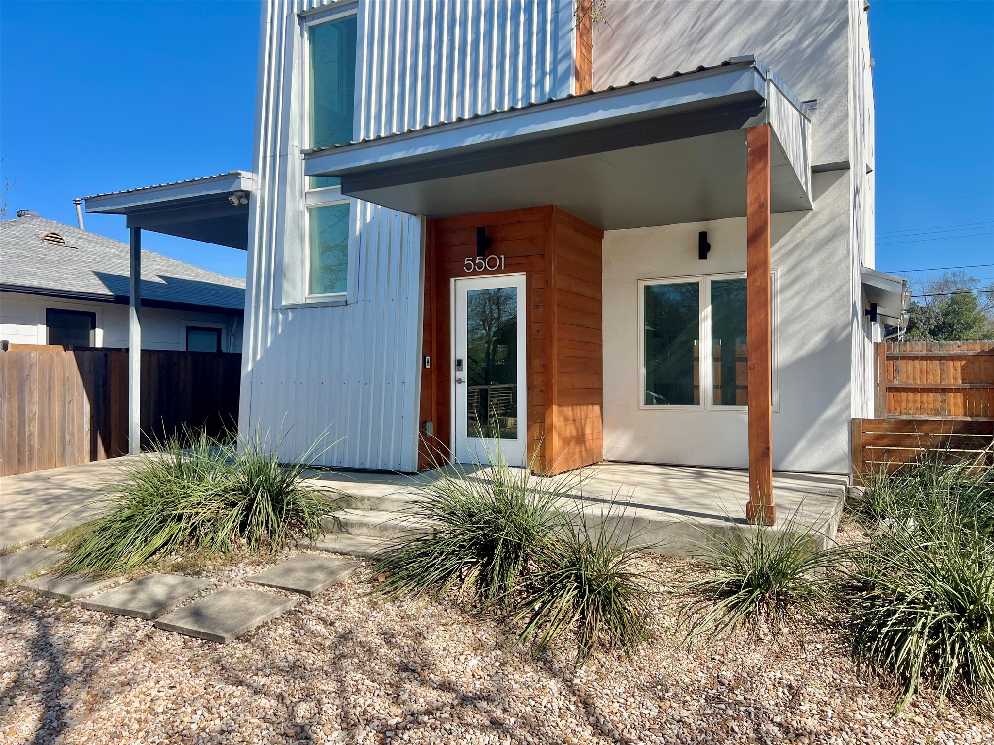 5501 Link Avenue, Unit A Austin, TX 78751 - Photo 2 of 19