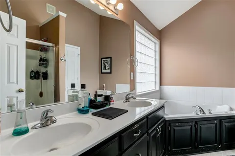 $315,000 | 907 Spruce Drive, Greenwood, MO 64034