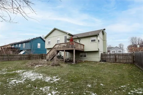 $335,000 | 907 Spruce Drive, Greenwood, MO 64034