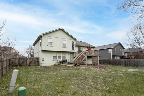 $335,000 | 907 Spruce Drive, Greenwood, MO 64034