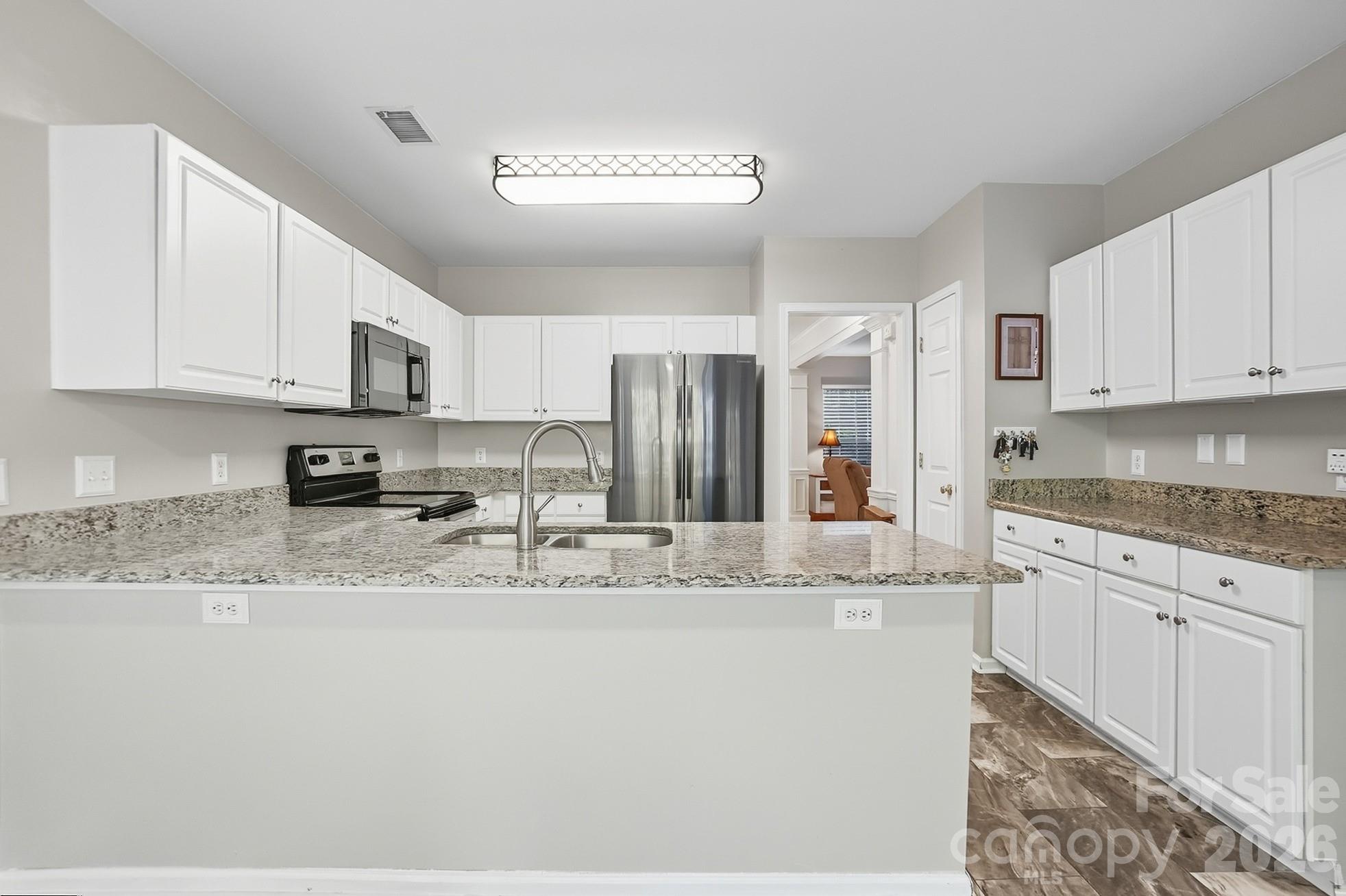 139 Creekside Drive Fort Mill, SC 29715 - Photo 14 of 39