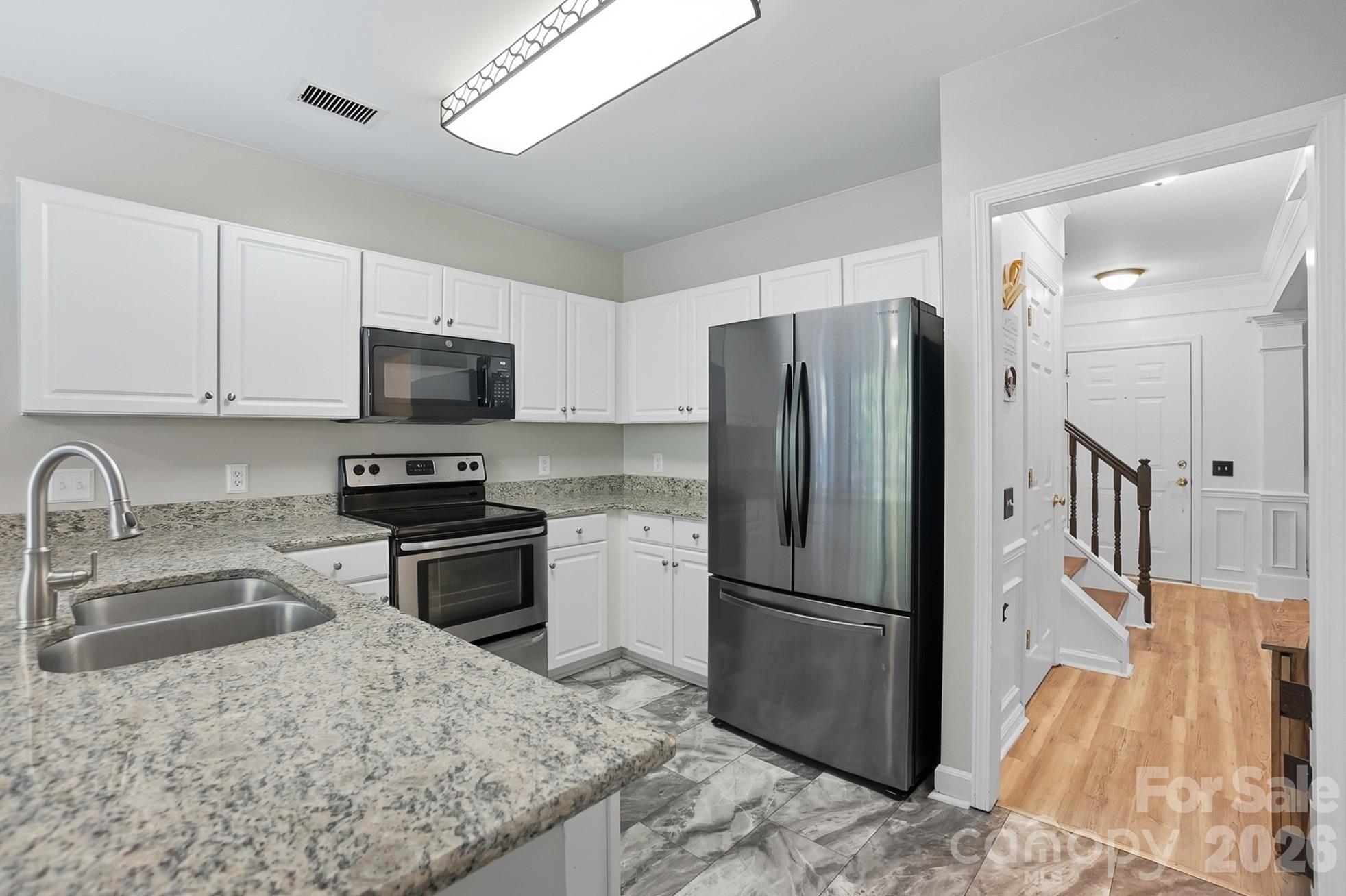 139 Creekside Drive Fort Mill, SC 29715 - Photo 17 of 39