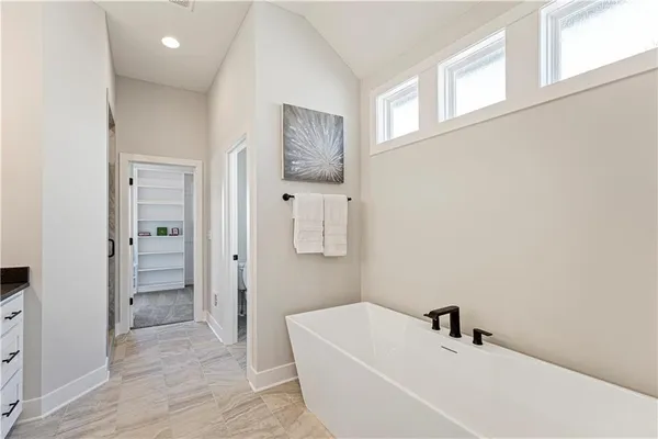 $642,950 | 10510 North Liberty Street, Kansas City, MO 64155