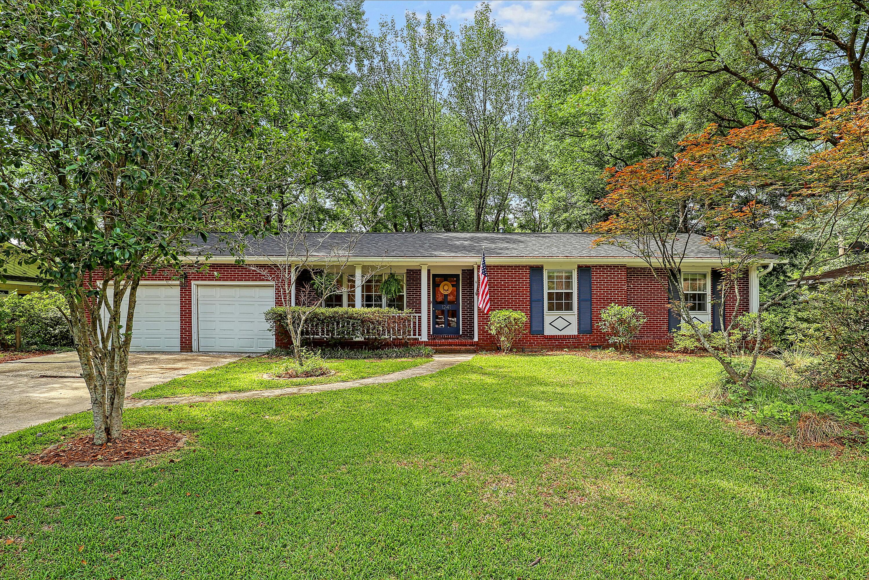 1241 Gilmore Road Charleston, SC 29407 - Photo 1 of 31 CREM_1241 Gilmore_031