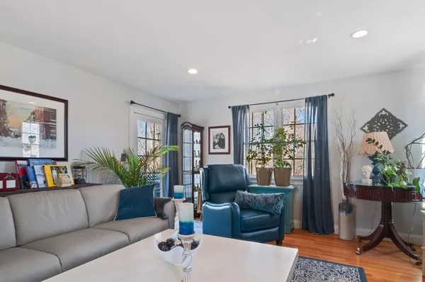 $779,000 | 62 South Street, Unit A, Plymouth, MA 02360