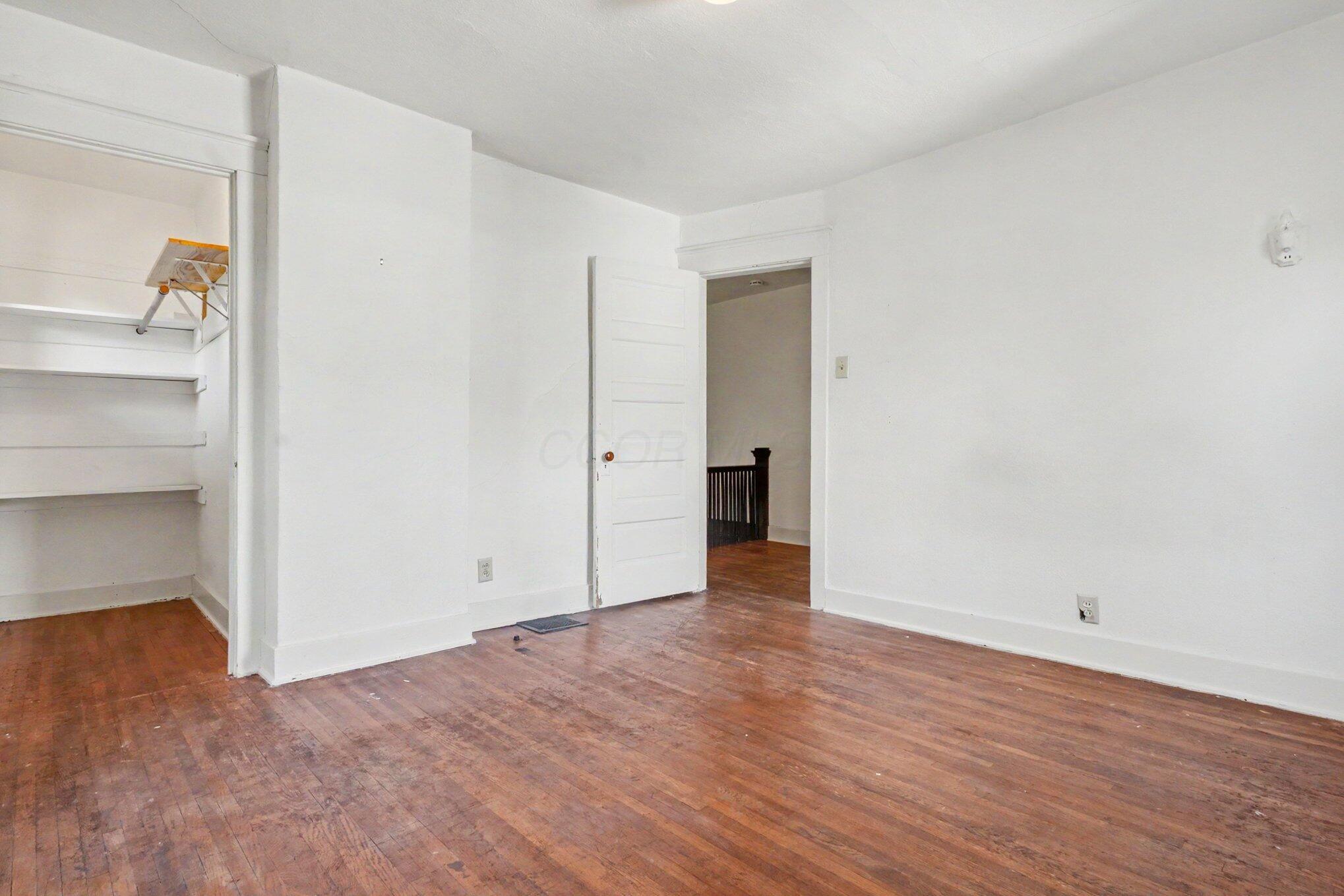 52 Crestview Road Columbus, OH 43202 - Photo 26 of 51 023__wed0406_479