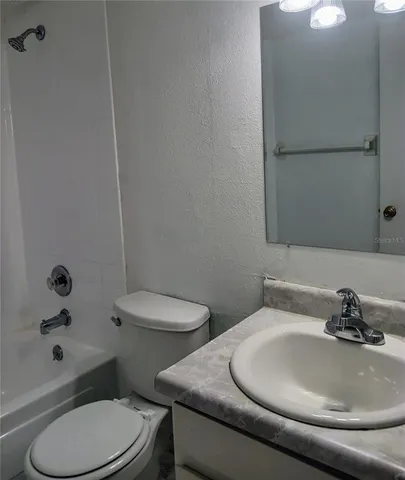 $1,375 | 5317 Curry Ford Road, Unit L102, Orlando, FL 32812