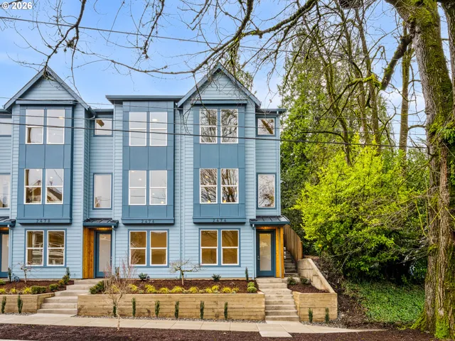 $729,900 | 2476 Southeast Lincoln Street, Portland, OR 97214