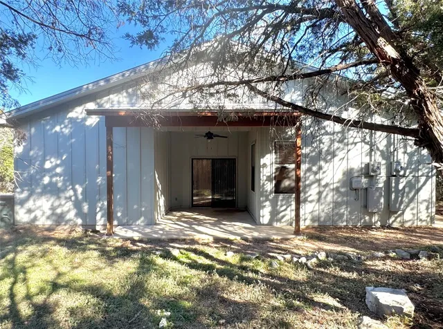 $1,650 | 290 Hugo Road, Unit A, San Marcos, TX 78666