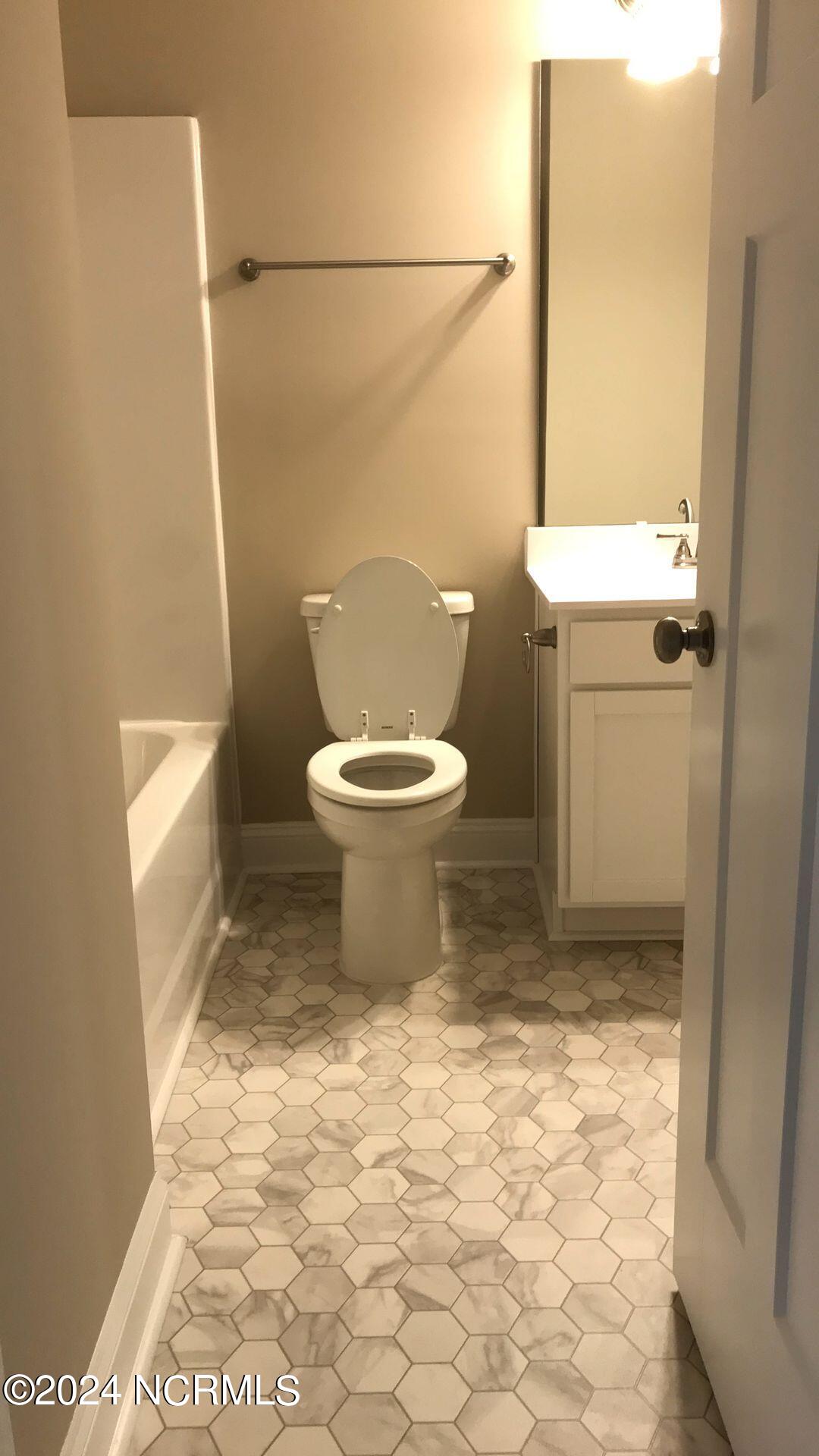 124 Smallwood Road Hubert, NC 28539 - Photo 11 of 14 a7fad2ee-d7cc-454a-9a7a-c28fcd5897c6