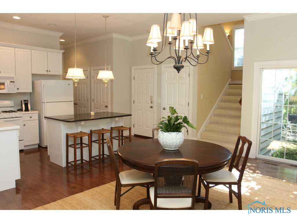 2818 Goddard Road Toledo, OH 43606 - Photo 7 of 20 Dining Room.