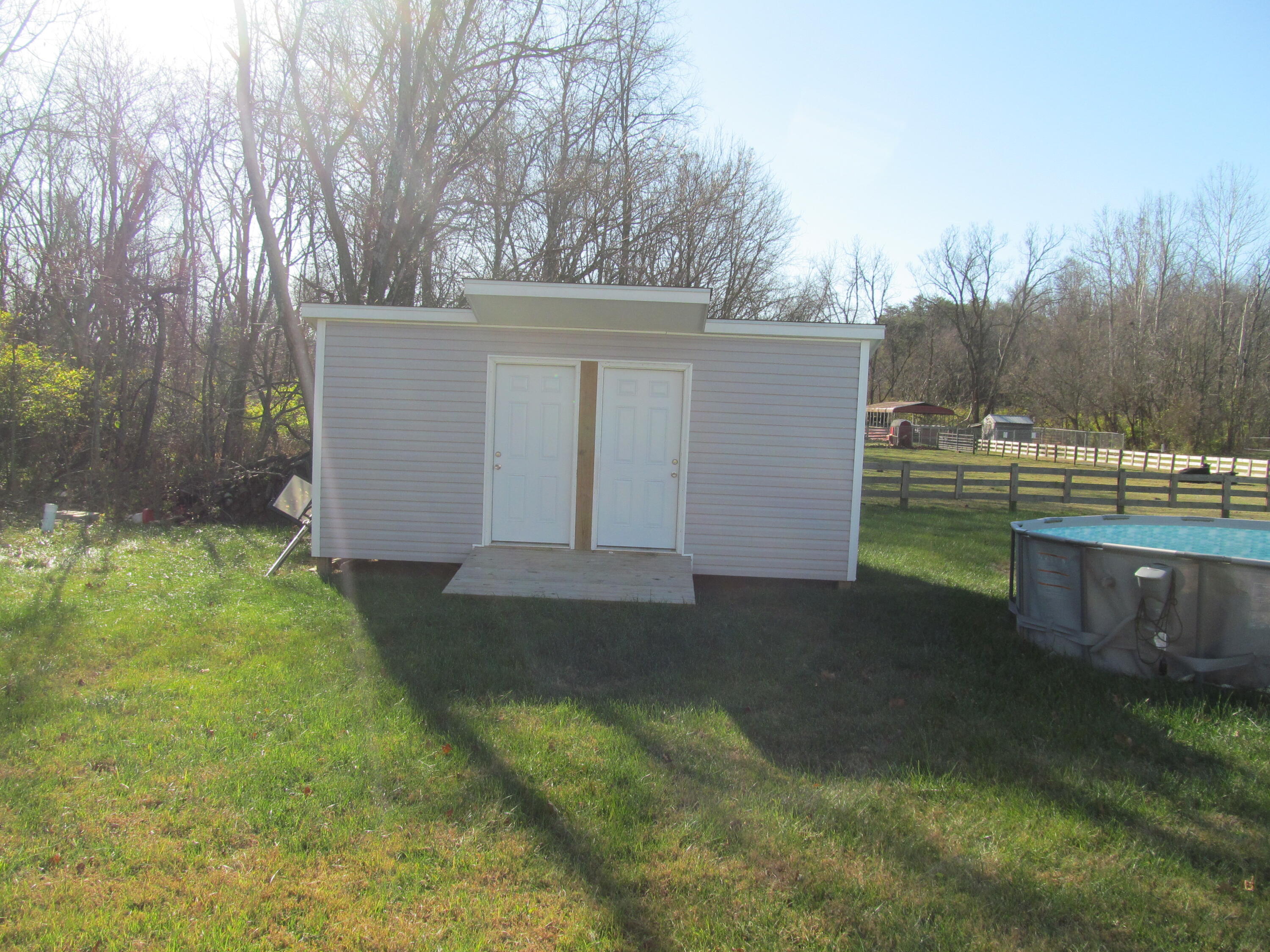 105-107 Tinker Mill Road Daleville, VA 24083 - Photo 2 of 12 IMG_0211