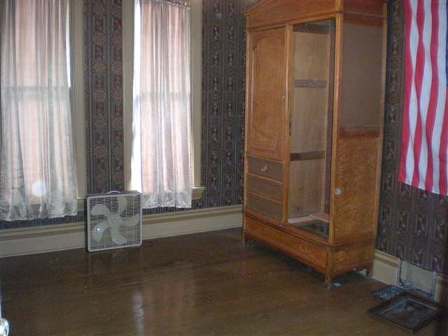 2027 West Riverside Avenue Spokane, WA 99201 - Photo 8 of 9