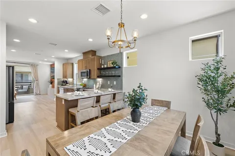 $849,900 | 222 Goldfinch Street, Rancho Mission Viejo, CA 92694